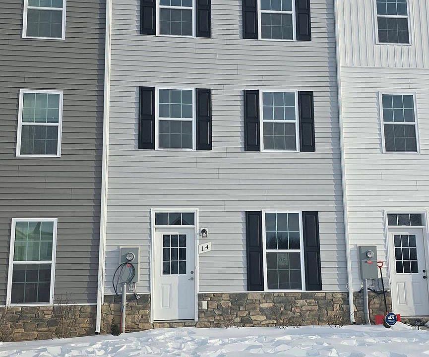 1st image of 14 Snowdrop Ct