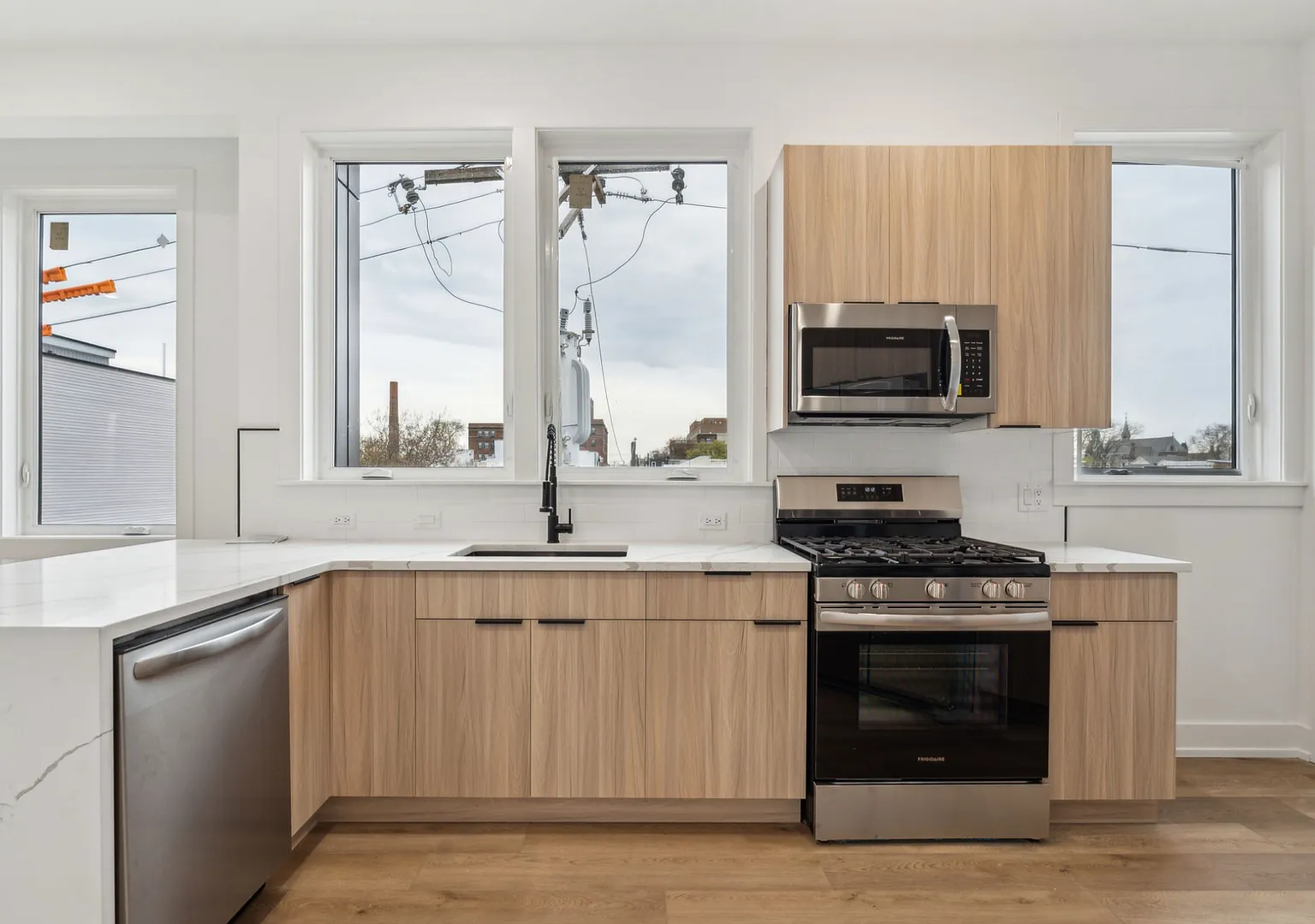 Brand New Apartments in Fishtown — Photo 4
