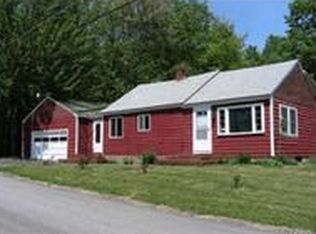42 Osborne Rd, Gorham, ME 04038