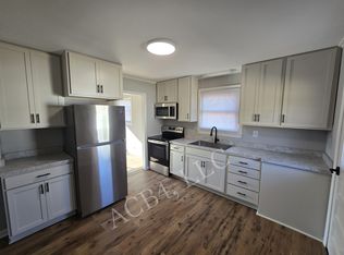 79 Memory Ln, Blue Ridge, VA 24064