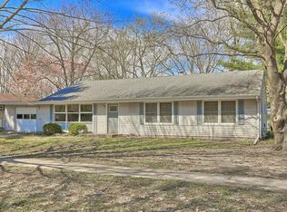 106 E Mumford Dr, Urbana, IL