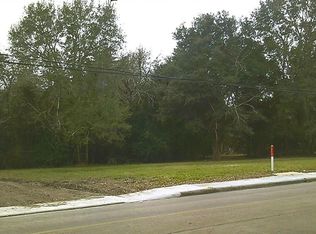 2102 Mons Ave, Rosenberg, TX 77471