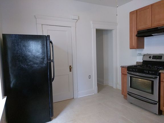 Alt Kitchen
