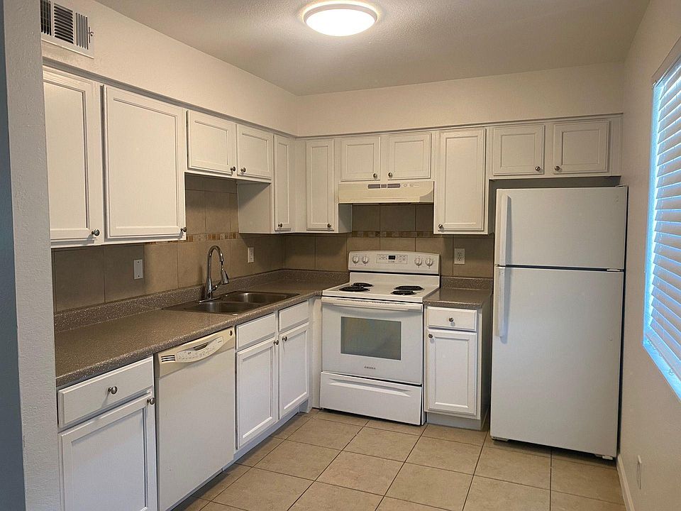 1st image of 1925 E Hayden Ln #203