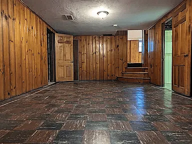 421 Wayne Ter, - 1 — Photo 3
