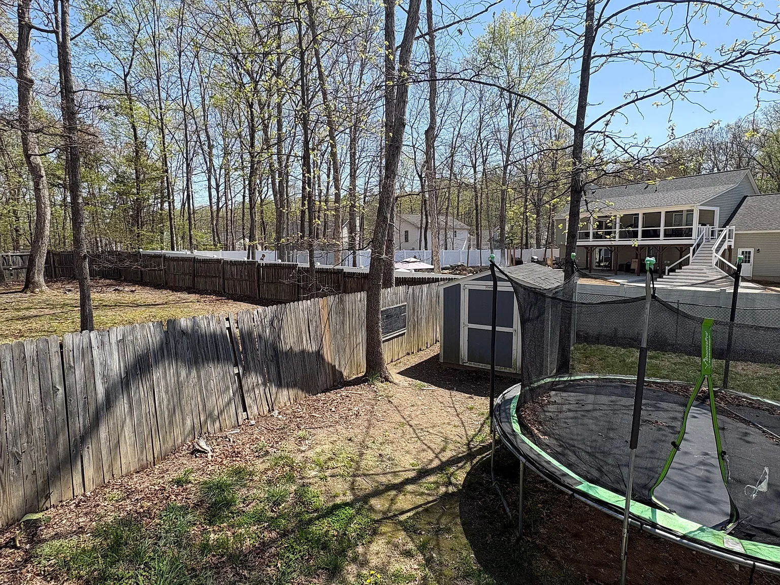 3 bed, 1334 sqft, $2,600 — Photo 2