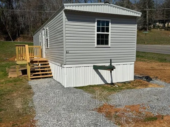 1004 S Jackson St #B1, Athens, TN 37303