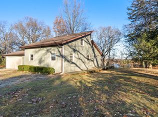 739 Bellflower Dr, Brooklyn, MI