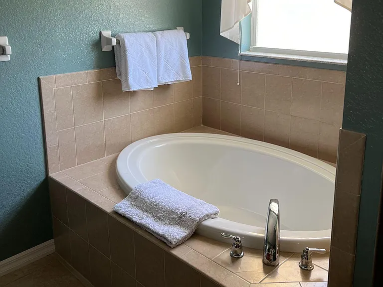 15484 Alsace Cir — Photo 12