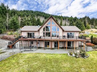273 Harbor Heights Rd, Port Angeles, WA 98362