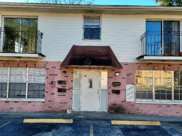 201 Nancy Dr #2, Daytona Beach, FL 32114