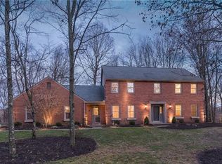 15 Highview Dr, Sewickley, PA 15143