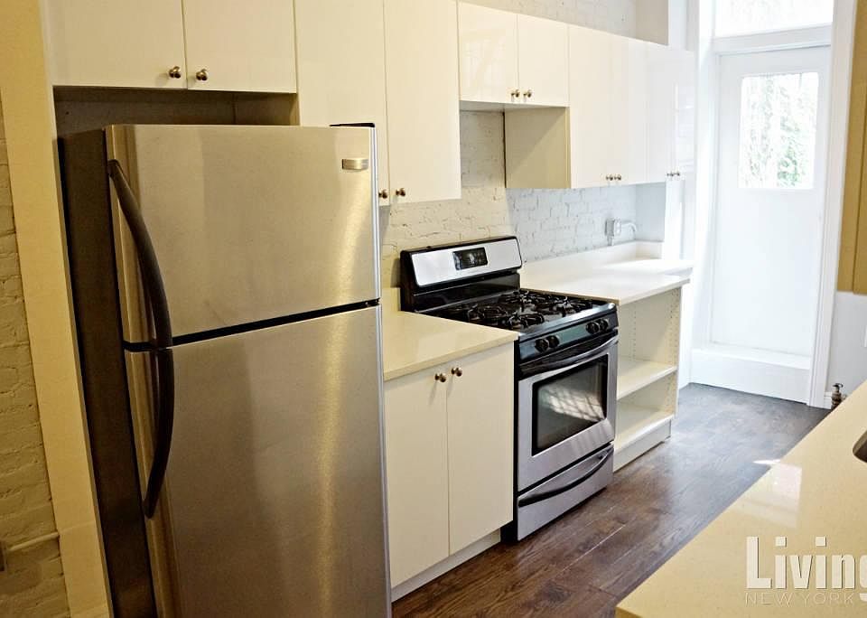 1st image of 442 W 50th St APT 1E