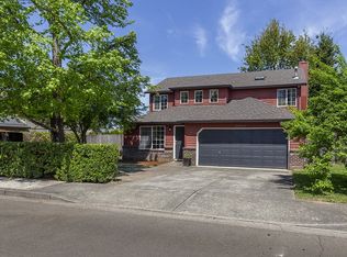 33325 SW Meadowbrook Dr, Scappoose, OR