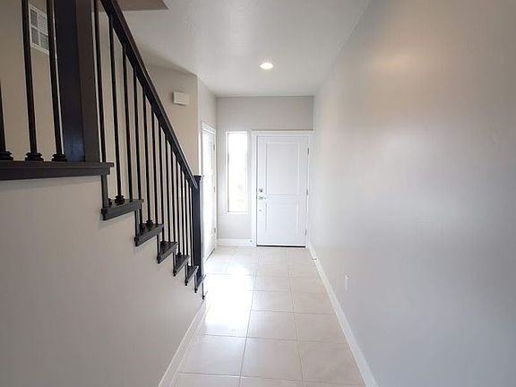 5th image of 641 S Breann Dr #10512610