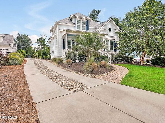 2nd image of 629 Wild Rose Way