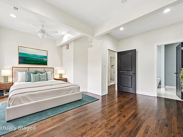 6547 S Langley Ave — Photo 9