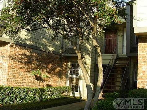 1st image of 2535 Wedglea Dr #220