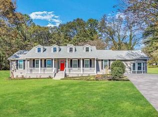 345 Daileys Plantation Ct, McDonough, GA 30253