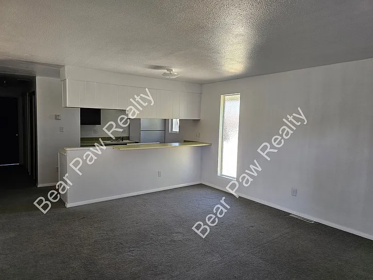 2525 Pattison Ave — Photo 12