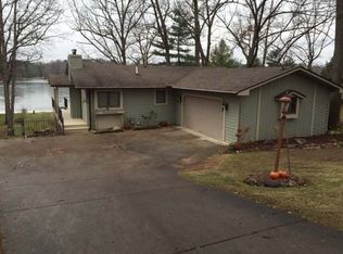 4815 Lancelot Ct, Gladwin, MI 48624