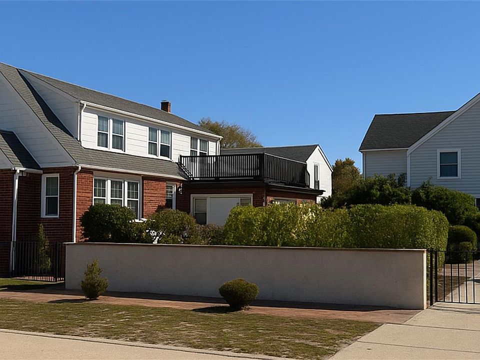 1st image of 86 Lynbrook Avenue