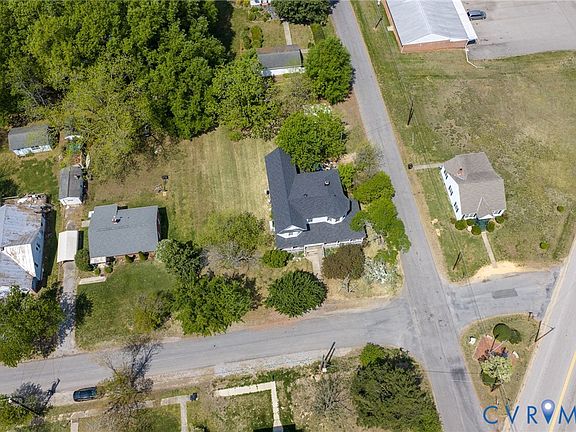 9th image of 1622 12th St