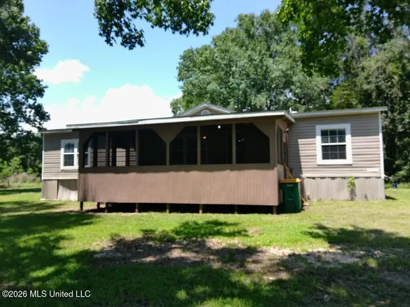 12320 Lily Orchard Rd, Moss Point, MS 39562