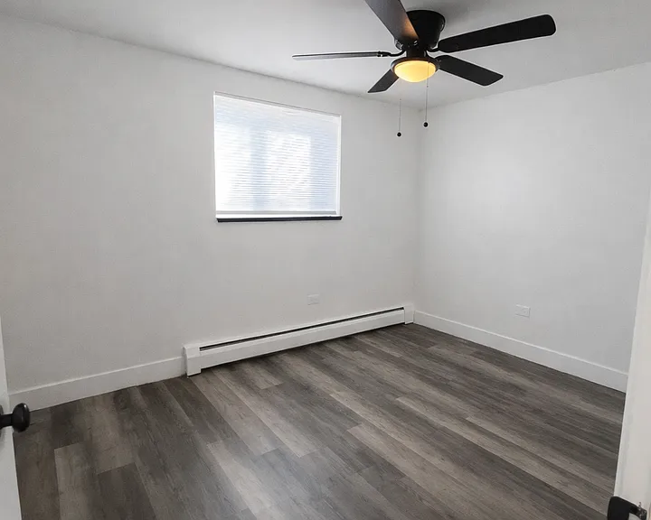 3523 S Cherokee St — Photo 31