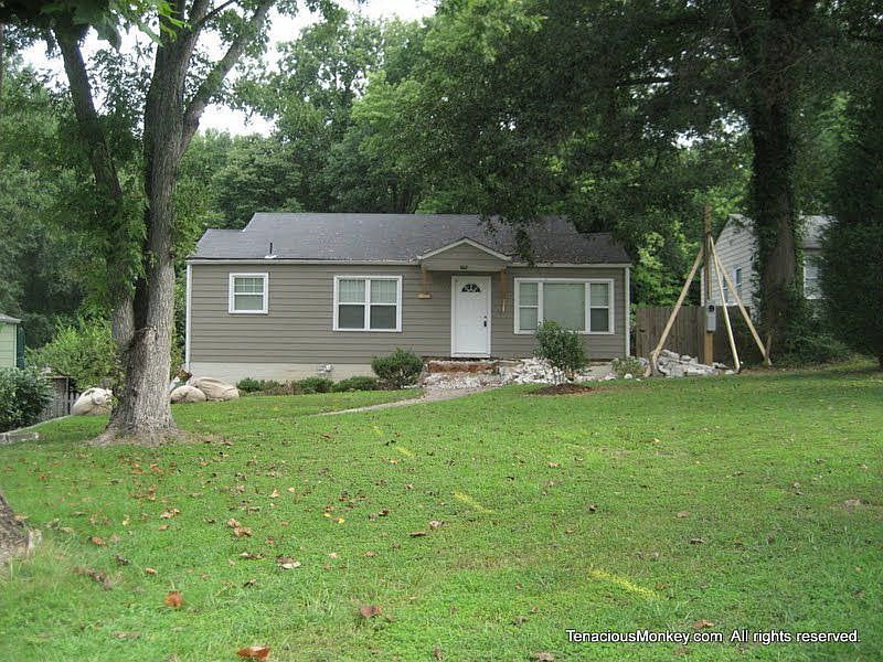 This is the house in 2009 before we began the renovation.