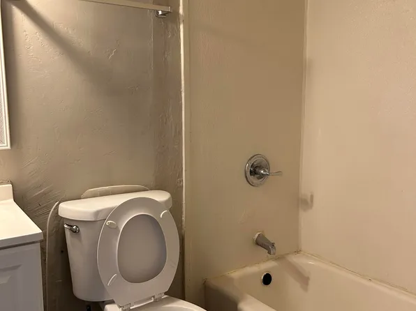 210 W Blacklidge Dr #1, Tucson, AZ 85705