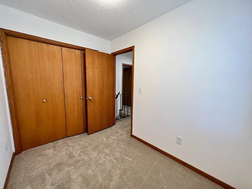 418B N Walnut St