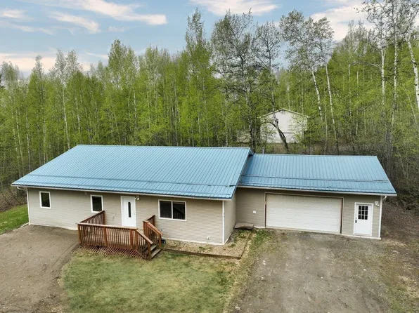 855 Highlander Dr, Fairbanks, AK 99712