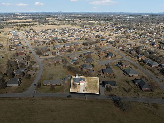 2nd image of 1729 Summer Crest Dr