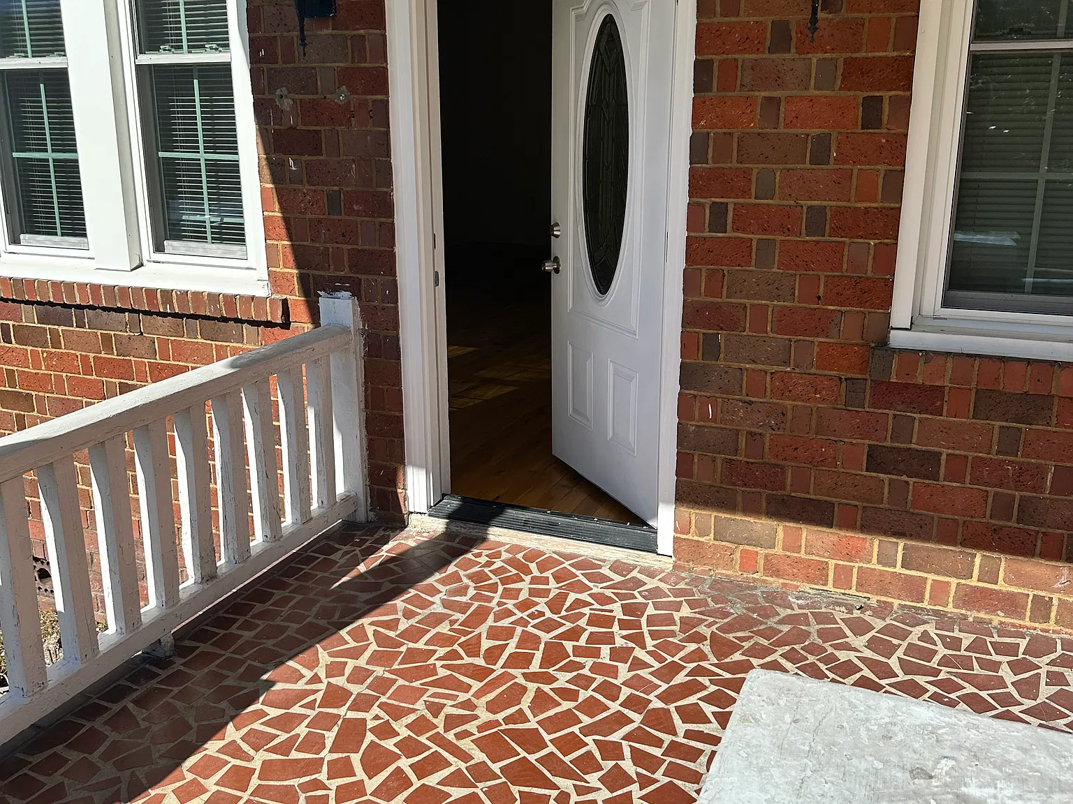 2 bed, 1184 sqft, $2,200 — Photo 2