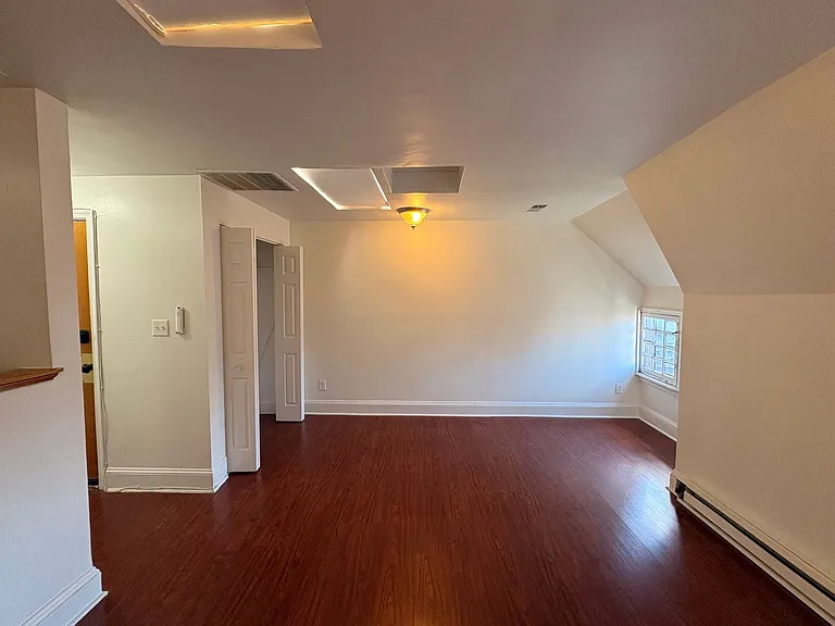 112 E. Preston St — Photo 3