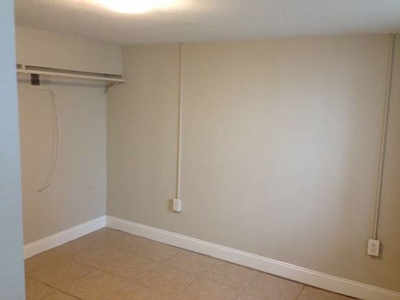 4th image of 605 E 42nd St #1