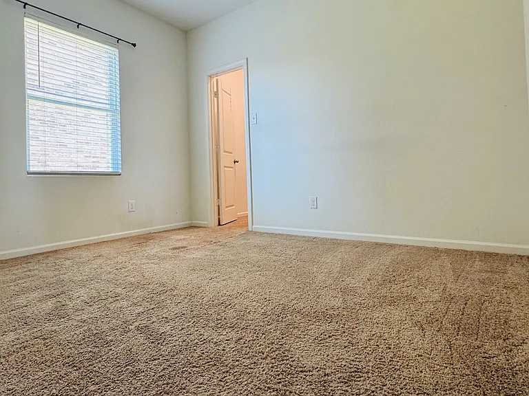 6432 Bishop Dr — Photo 9