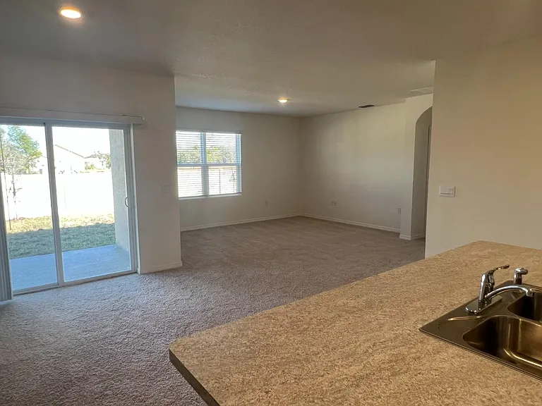 528 Boardwalk Ave — Photo 16