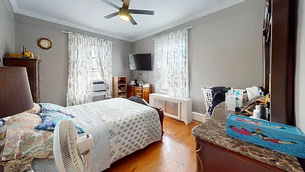 Rented by Bond New York