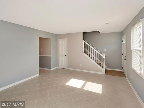 4th image of 5245 Daffodil Dr