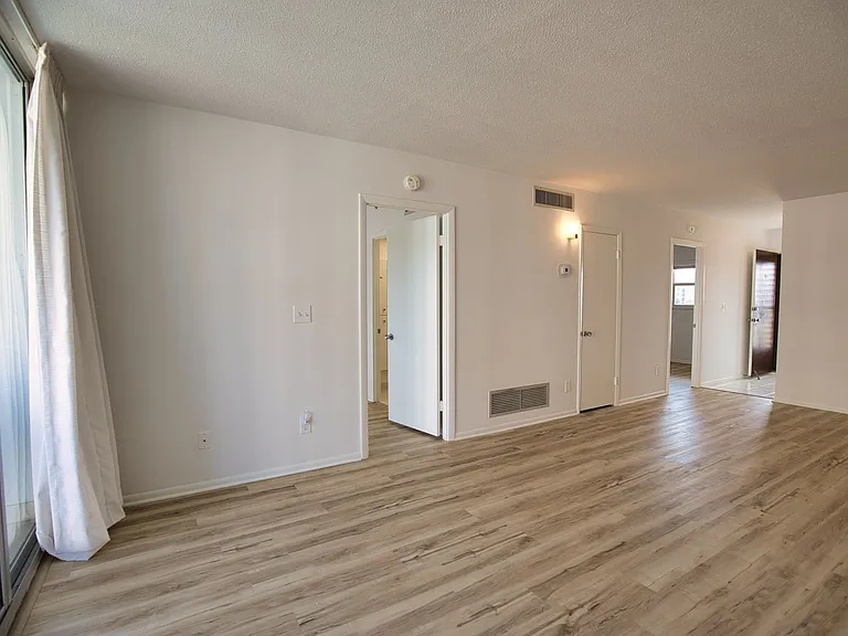 232 Saint Augustine Ave #502 — Photo 13