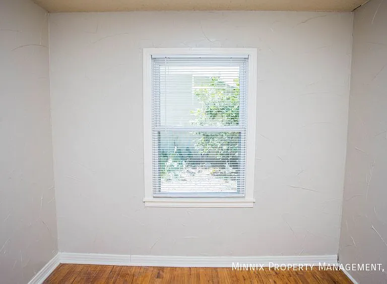 3406 28th St — Photo 9