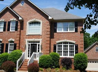 105 Savannah Ct, Kernersville, NC 27284