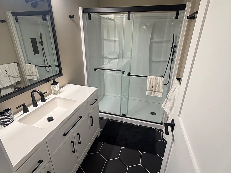 203 Denrose Dr #3 — Photo 5