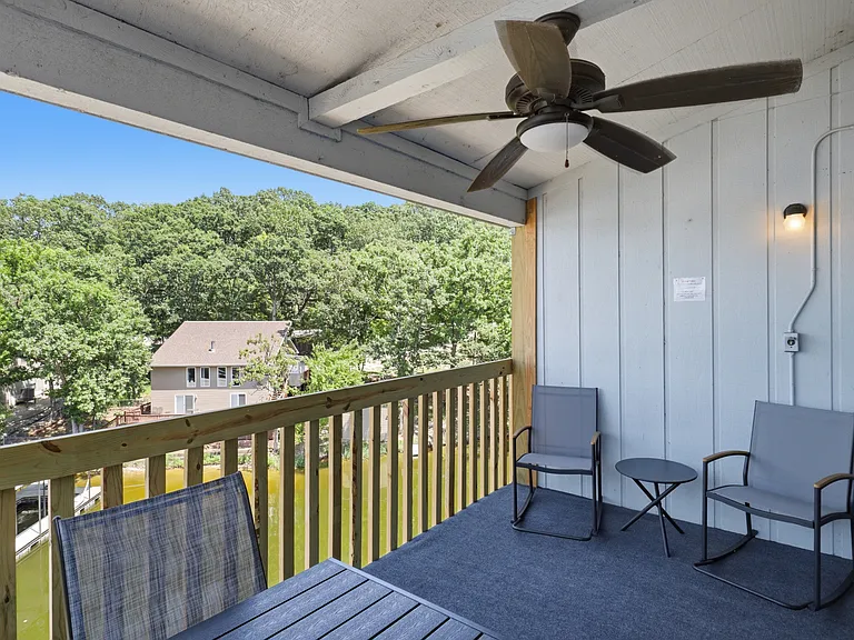5655 Heron Bay Bay #H-401 — Photo 18