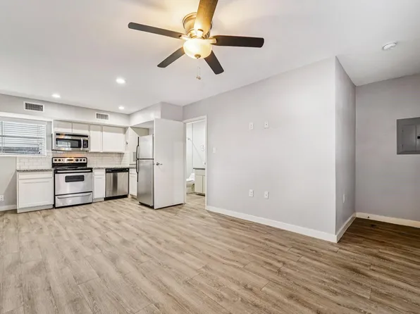 2807 Beauchamp St #11, Houston, TX 77009