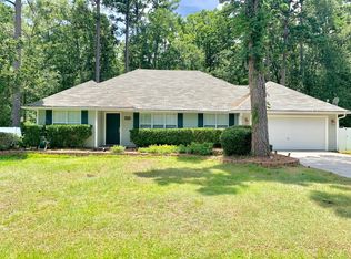 474 Hope Creek Dr, Richmond Hill, GA 31324