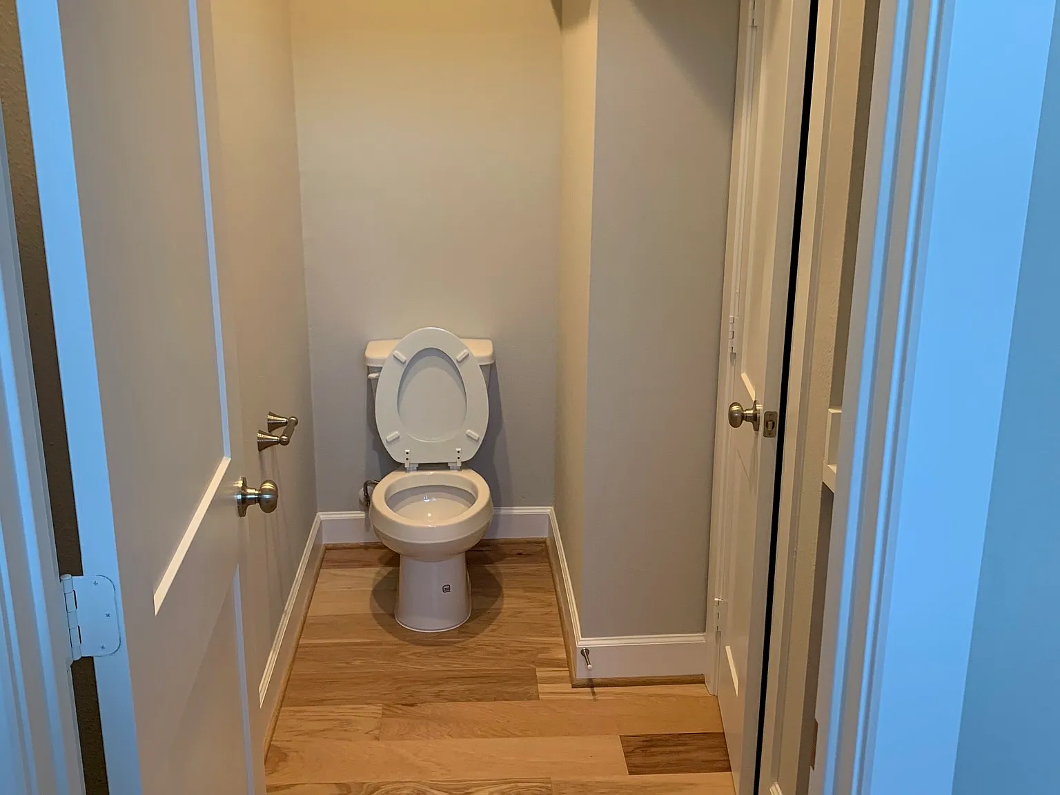 3 bed, 2575 sqft, $4,000 — Photo 3