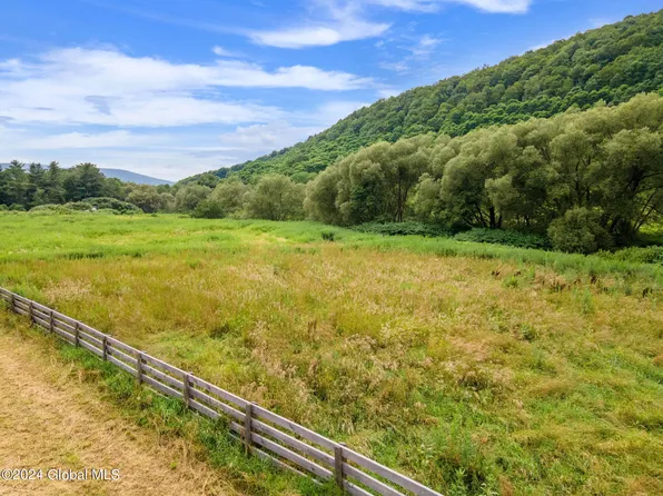 149 Smokey Avenue, Schenevus, NY 12155